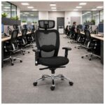 Cadeira New Ergon Presidente aplicada em escritório operacional, call center ou open space.