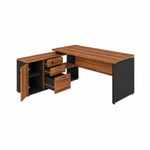 Mesa em L Nogal Sevilha e preto com aparador lateral, porta aberta, nichos e três gavetas parcialmente abertas.