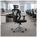 Cadeira Makkon MK-4010 aplicada em escritório operacional, call center ou open space.