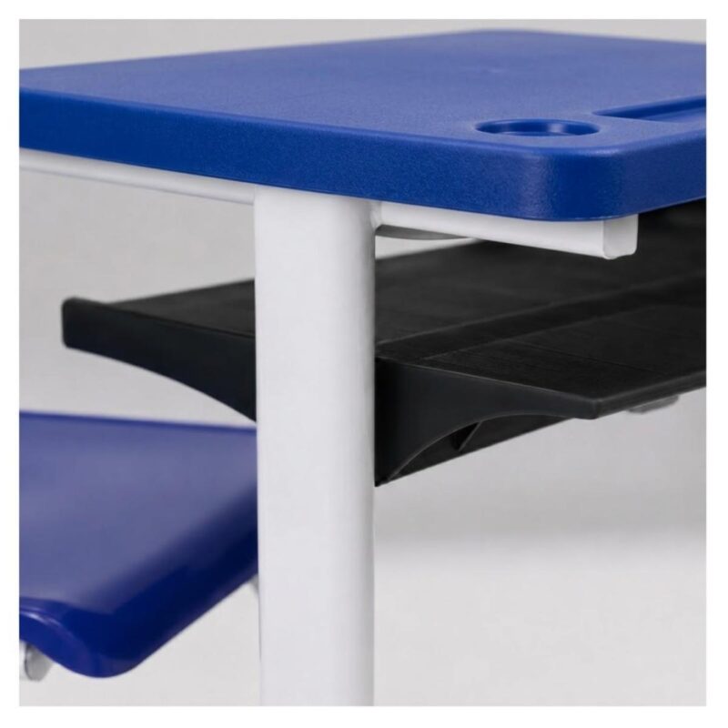 Conjunto Escolar Azul com Mesa e Cadeira 06 a 10 Anos