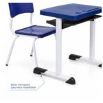 Conjunto Escolar Azul com Mesa e Cadeira 06 a 10 Anos