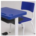 Conjunto Escolar Azul com Mesa e Cadeira 06 a 10 Anos