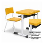 Conjunto Escolar Amarelo com Mesa e Cadeira 03 a 06 Anos