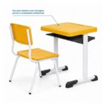Conjunto Escolar Amarelo com Mesa e Cadeira 03 a 06 Anos