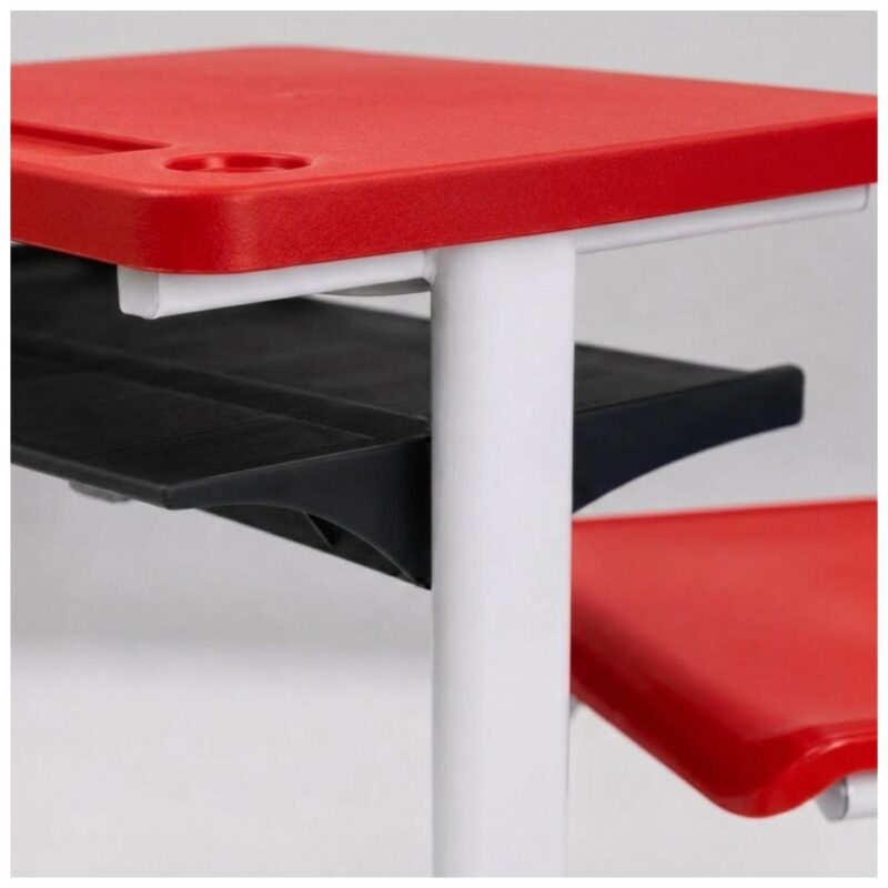 Conjunto Escolar Vermelho com Mesa e Cadeira 03 a 06 Anos