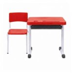 Conjunto Escolar Vermelho com Mesa e Cadeira 03 a 06 Anos