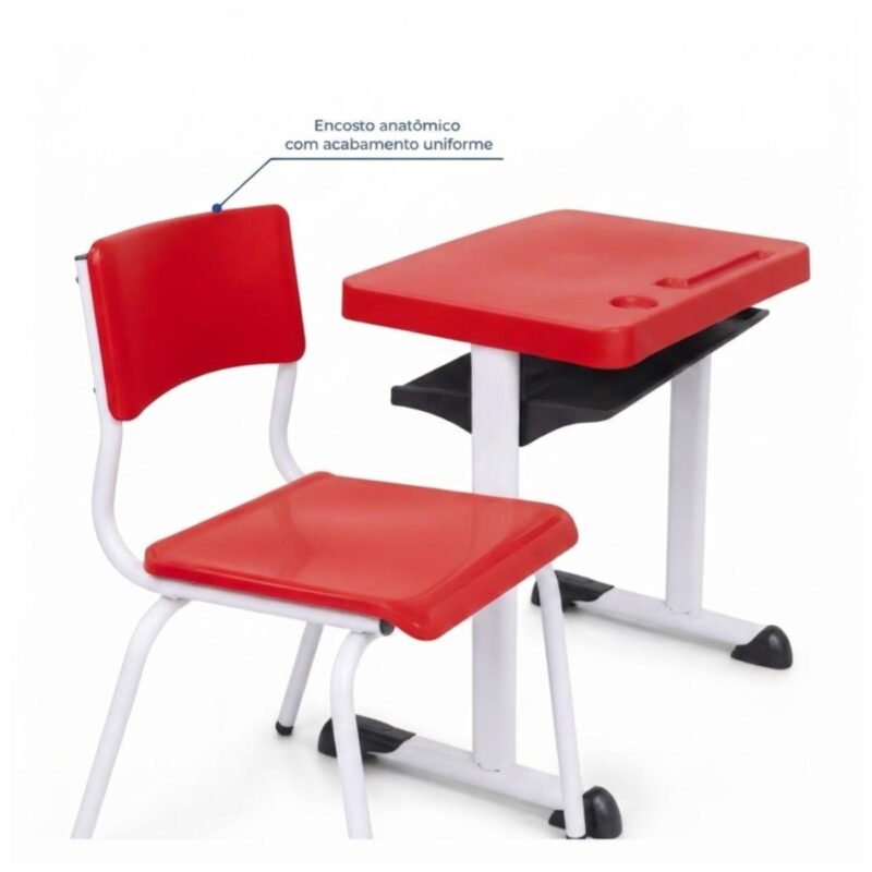 Conjunto Escolar Vermelho com Mesa e Cadeira 03 a 06 Anos