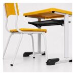 Conjunto Escolar Amarelo com Mesa e Cadeira 03 a 06 Anos