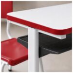 Conjunto Escolar Vermelho com Mesa e Cadeira 06 a 10 Anos