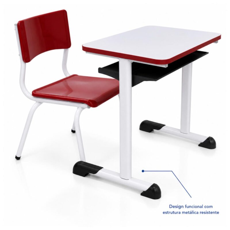 Conjunto Escolar Vermelho com Mesa e Cadeira 06 a 10 Anos