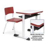 Conjunto Escolar Vermelho com Mesa e Cadeira 06 a 10 Anos