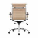 Cadeira Diretor Charles Eames Esteirinha Fendi em vista traseira, com braços e base em aço cromado
