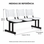 Medidas de referência da longarina plástica branca de 3 lugares.
