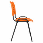 Cadeira Plástica ISO Fixa Laranja em vista lateral direita, com estrutura tubular de quatro pés