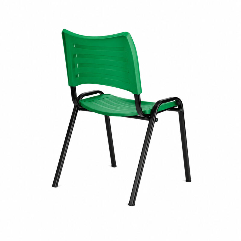 Cadeira Plástica ISO Fixa Verde em perspectiva traseira oposta, com estrutura de quatro pés