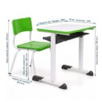Conjunto Escolar Verde com Mesa e Cadeira 06 a 10 Anos