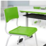 Conjunto Escolar Verde com Mesa e Cadeira 03 a 06 Anos