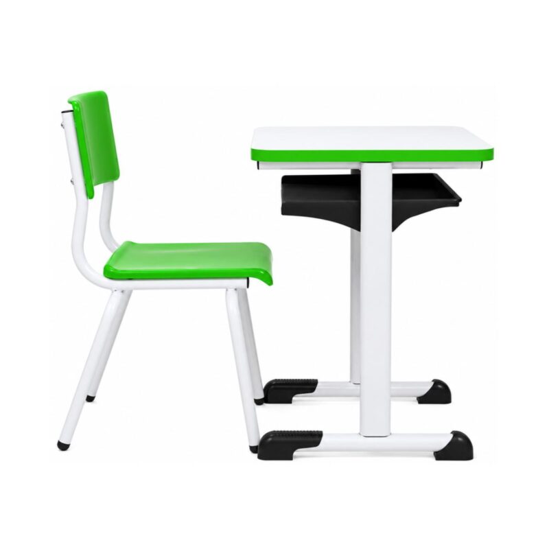 Conjunto Escolar Verde com Mesa e Cadeira 03 a 06 Anos Conjunto Escolar Verde com Mesa e Cadeira 03 a 06 Anos