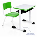 Conjunto Escolar Verde com Mesa e Cadeira 03 a 06 Anos