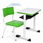 Conjunto Escolar Verde com Mesa e Cadeira 03 a 06 Anos
