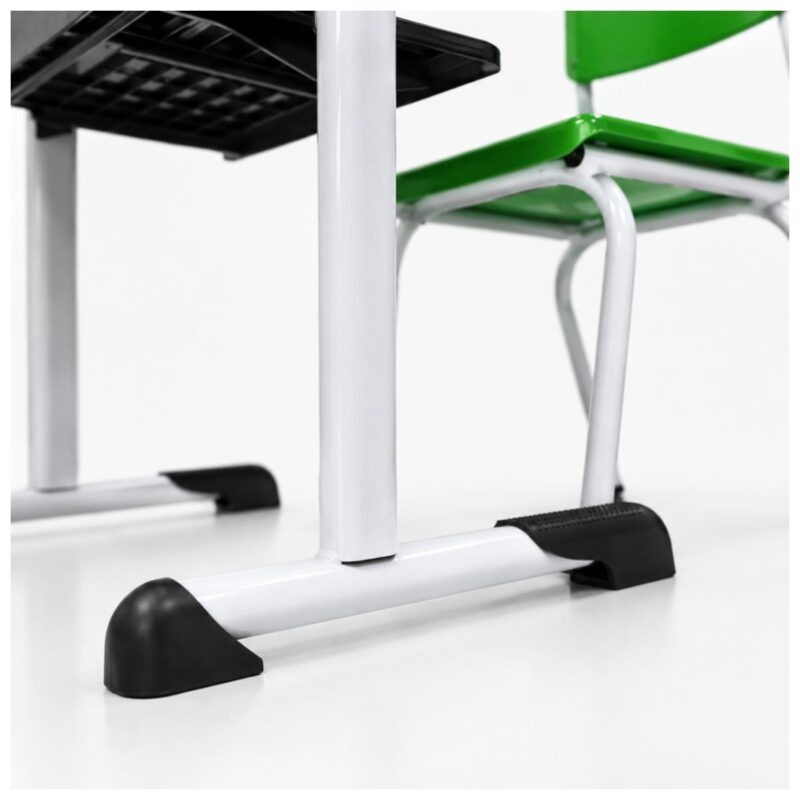 Conjunto Escolar Verde com Mesa e Cadeira 03 a 06 Anos