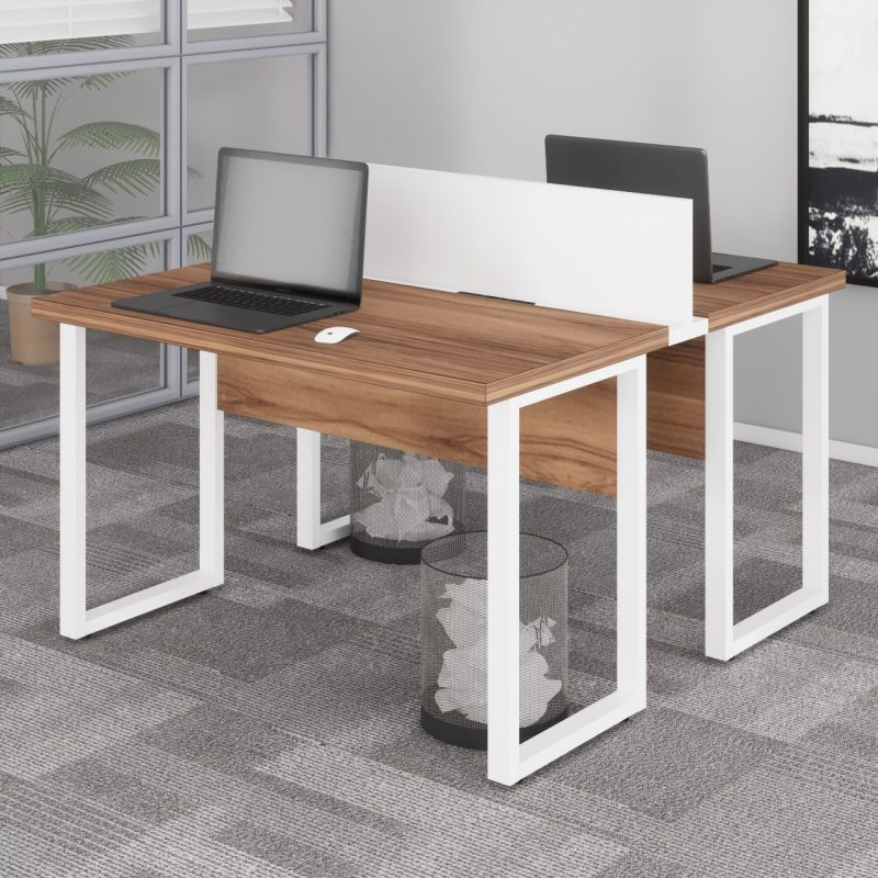 Móveis para Escritório Estação de Trabalho Dupla 1,20×1,35m sem Gavetas c/ ponto de tomada PÉ QUADRO – Cor Nogal Sevilha/Branco - 34424