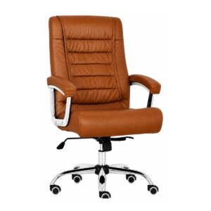 Cadeira Presidente Luxo caramelo com encosto alto, braços cromados, assento com molas ensacadas e base giratória cromada.