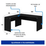 Medidas da mesa em L preta com auxiliar de 90 cm Ilustração da mesa preta em L com medidas de 150, 90, 60 e 45 cm, altura indicada de 73 cm, tampo de 40 mm e pé painel de 25 mm.
