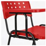 Cadeira Plástica Universitária PRANCHETA PLÁSTICA com Porta Livros - Cor Vermelho - 32020