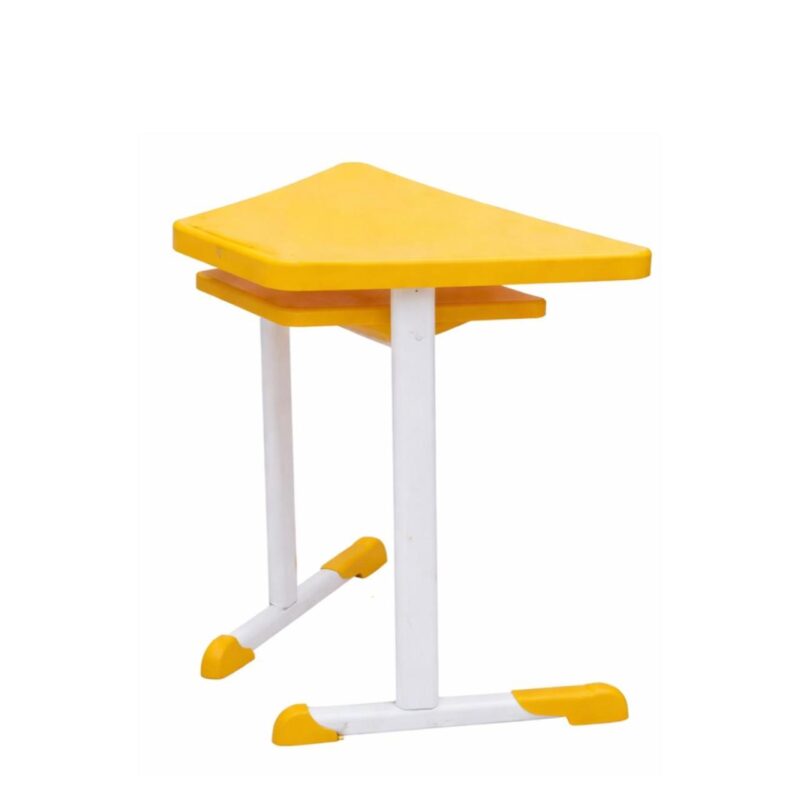 Mesa Hexagonal INFANTIL com Porta Livro - Cor Amarela - 42801 Mesa Hexagonal INFANTIL com Porta Livro - Cor Amarela - 42801