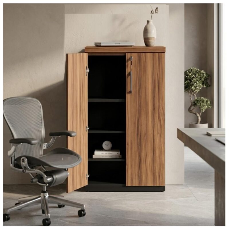 Móveis para Escritório Armário Alto Fechado com 02 Portas - 1,61x0,80x0,45m - WORK START - NOGAL SEVILHA/PRETO - 21414