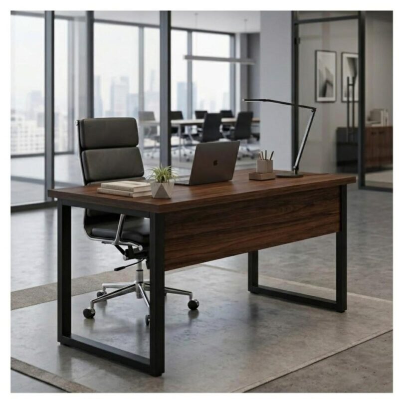 Móveis para Escritório Mesa para Escritório Pé Industrial 1,50x0,60m - S/ Gavetas - Louro / Preto - 25472
