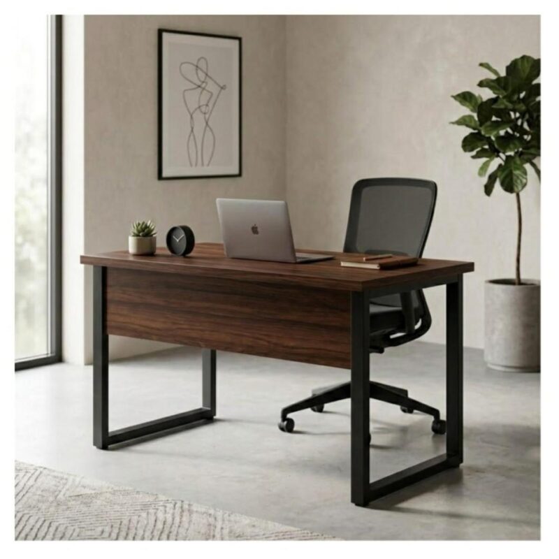 Móveis para Escritório Mesa para Escritório com Pé Industrial 1,70x0,70m - Sem Gavetas - Louro / Preto - 25474