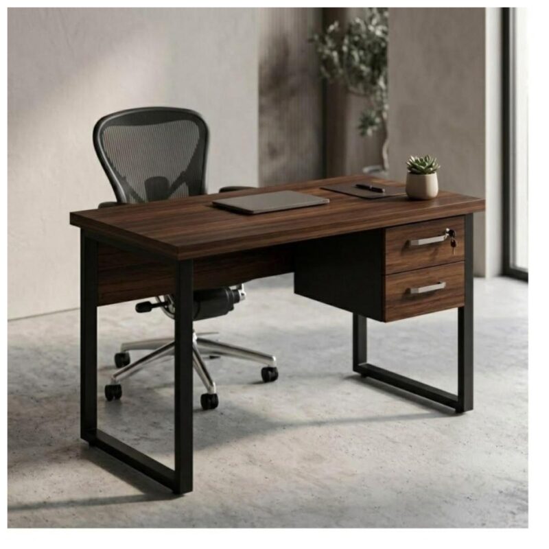 Móveis para Escritório Mesa para Escritório Pé Industrial - 1,20x0,60m - Com Gavetas - Louro / Preto - 25471