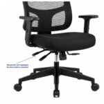 Imagem técnica do assento anatômico com espuma injetada da cadeira presidente ergonômica preta.