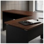 Móveis para Escritório Mesa para Escritório em "L" (Mesa 1,35m + Mesa Auxiliar) - Sem Gavetas - Louro / Preto - 25422