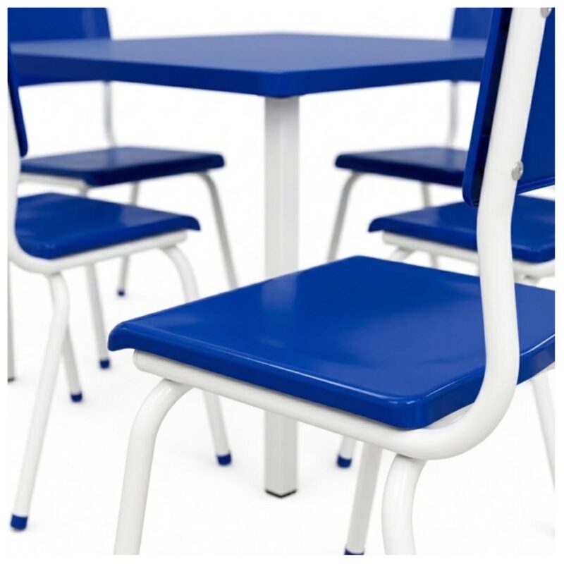Conjunto Escolar Coletivo 6 a 10 anos com Mesa Quadrada e 4 Lugares