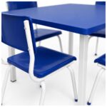 Conjunto Escolar Coletivo 6 a 10 anos com Mesa Quadrada e 4 Lugares