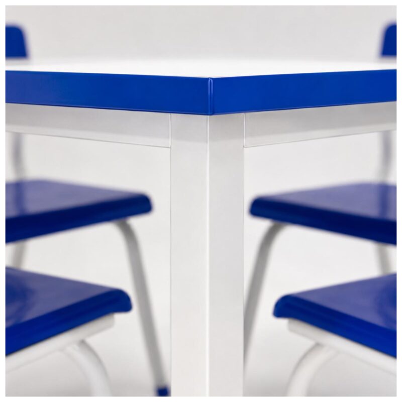 Conjunto Escolar Coletivo 6 a 10 anos com Mesa Quadrada e 4 Lugares