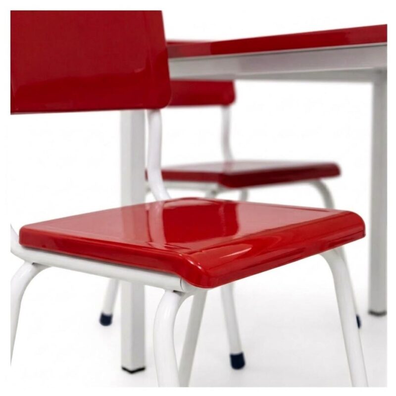 Conjunto Escolar Coletivo 6 a 10 anos com Mesa Quadrada e 4 Lugares
