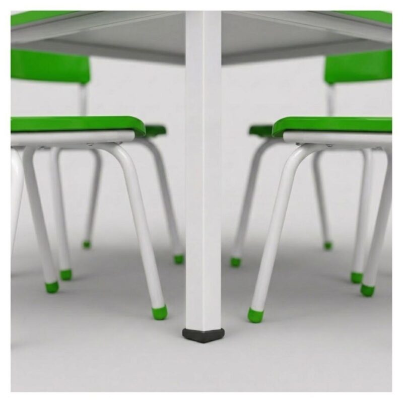 Conjunto Escolar Coletivo 6 a 10 anos com Mesa Quadrada e 4 Lugares