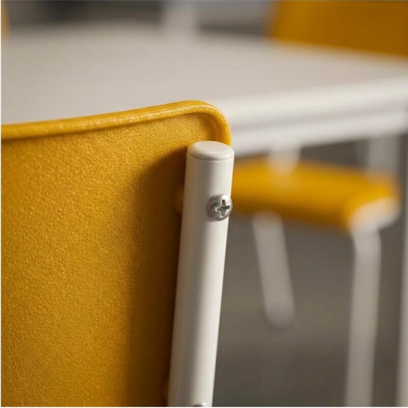 Conjunto Escolar Coletivo 6 a 10 anos com Mesa Quadrada e 4 Lugares
