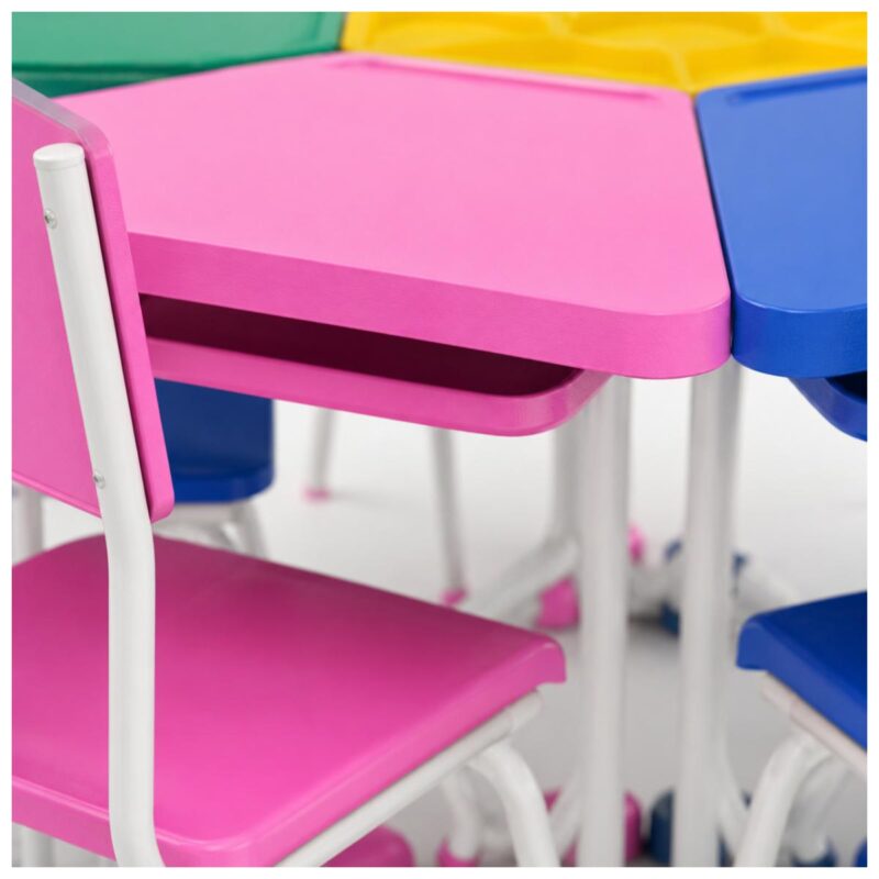 Conjunto Escolar Modular Juvenil com 6 Lugares e Mesas Trapezoidais