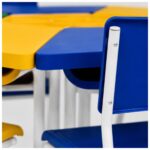 Conjunto Escolar Modular Juvenil com 6 Lugares e Mesas Trapezoidais