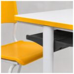 Conjunto Escolar Amarelo com Mesa e Cadeira 03 a 06 Anos