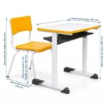 Conjunto Escolar Amarelo com Mesa e Cadeira 03 a 06 Anos