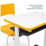 Conjunto Escolar Amarelo com Mesa e Cadeira 03 a 06 Anos