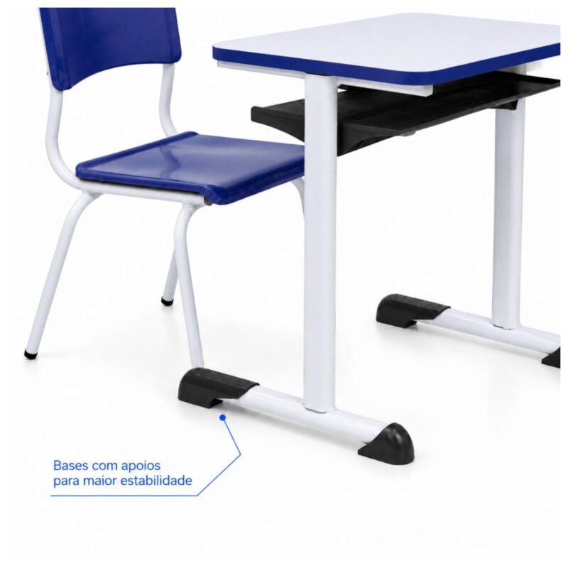 Conjunto Escolar Azul com Mesa e Cadeira 06 a 10 Anos