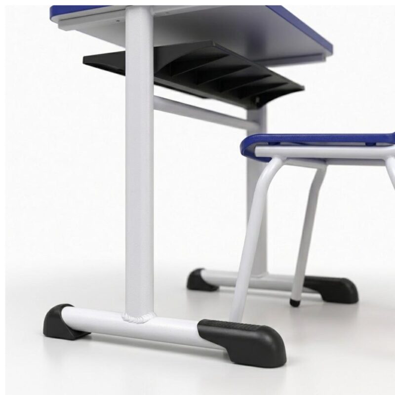 Conjunto Escolar Azul com Mesa e Cadeira 06 a 10 Anos
