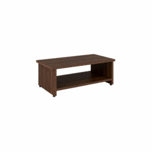 Mesa de centro retangular amadeirada com nicho inferior aberto, laterais fechadas e pequenos apoios na base.